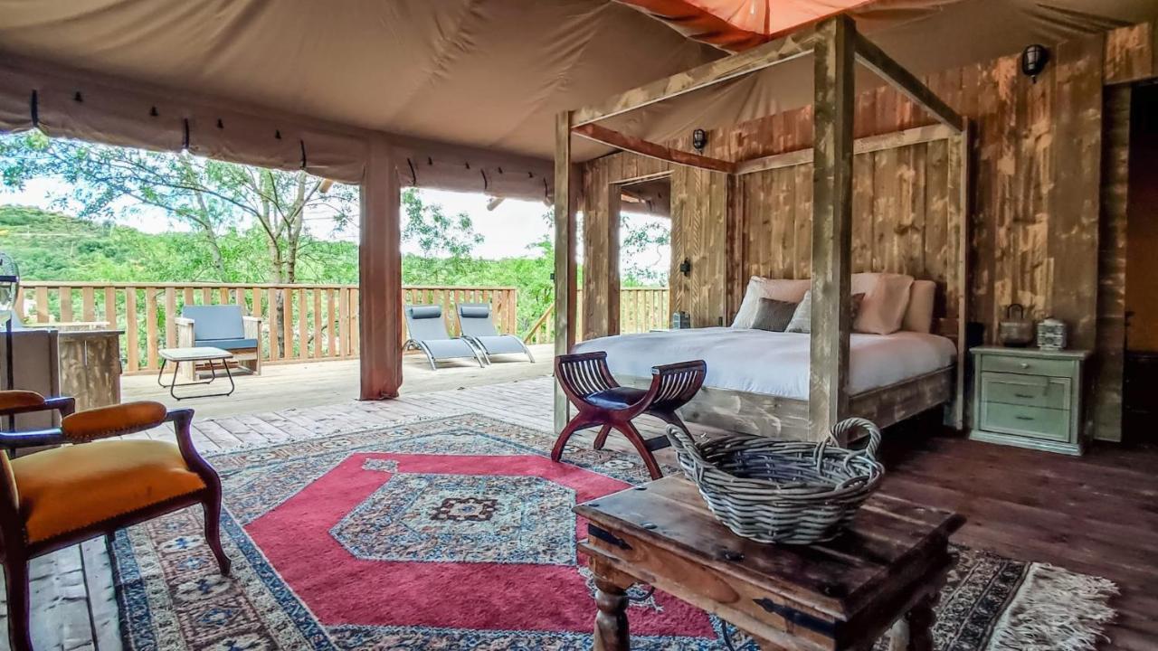 Hotel Orbis Boussagues La Tour-sur-Orb Exterior foto